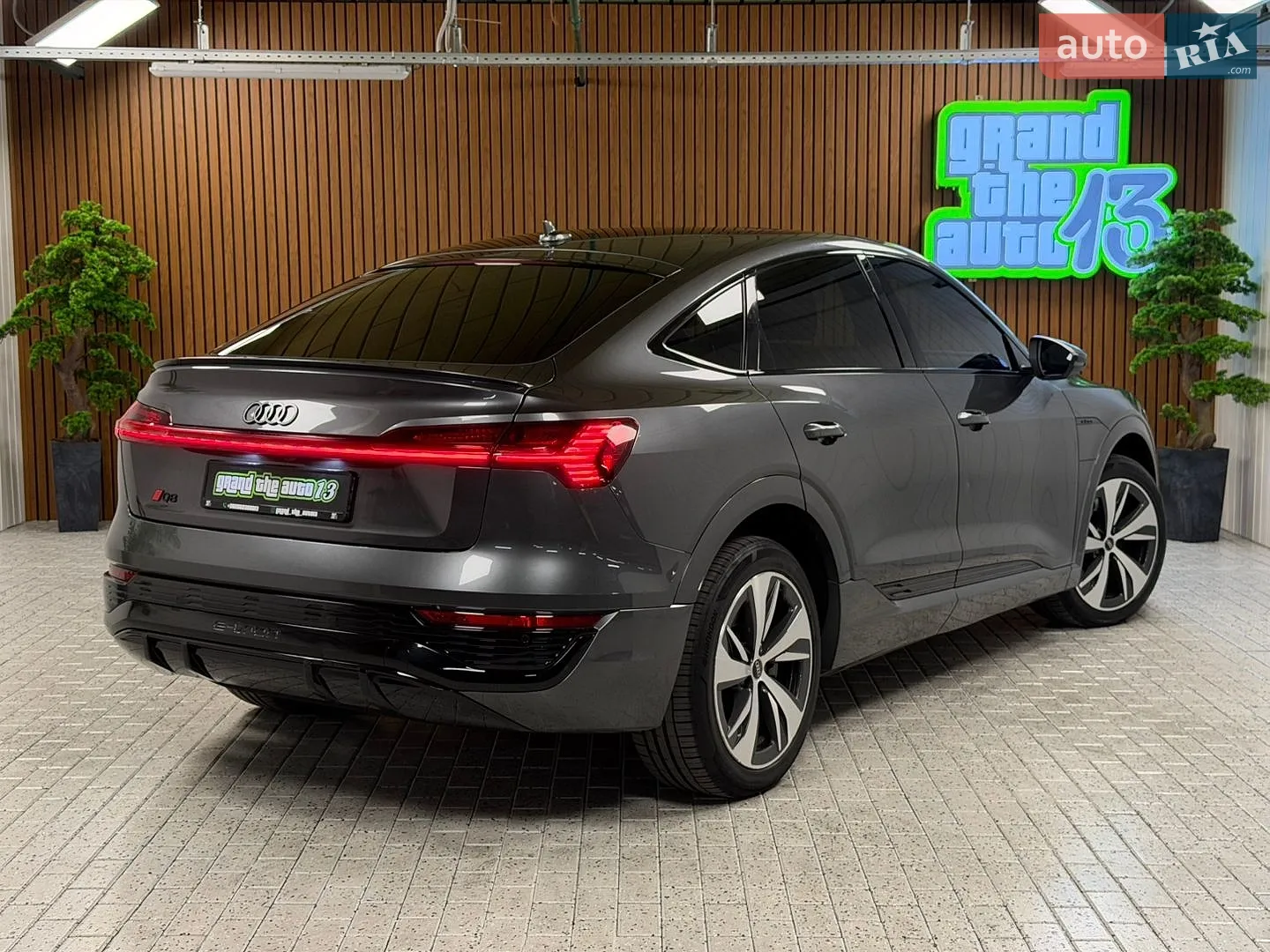 2023 Audi Q8 - мініатюра 53