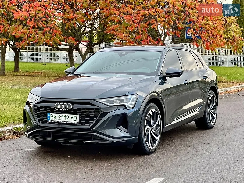 Audi Q8 e-tron