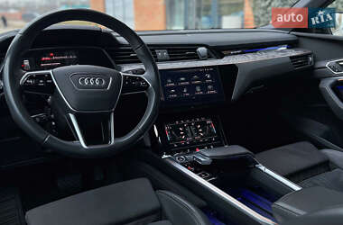 Внедорожник / Кроссовер Audi Q8 Sportback e-tron 2023 в 
