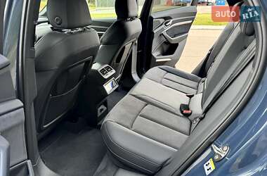 Внедорожник / Кроссовер Audi Q8 Sportback e-tron 2024 в 