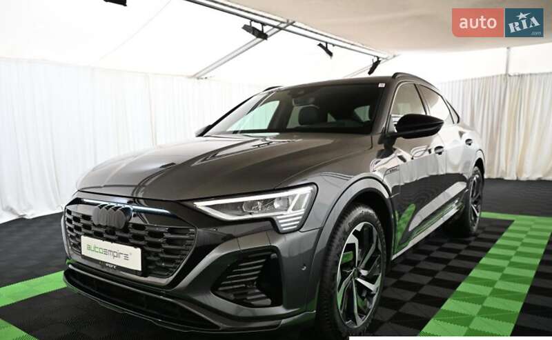 Audi Q8 Sportback e-tron 2025