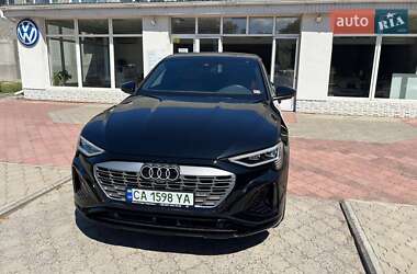 Внедорожник / Кроссовер Audi Q8 Sportback e-tron 2023 в 