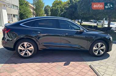 Внедорожник / Кроссовер Audi Q8 Sportback e-tron 2023 в 