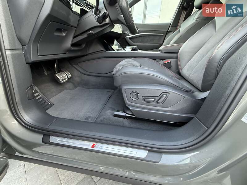 Внедорожник / Кроссовер Audi Q8 Sportback e-tron 2023 в Черновцах