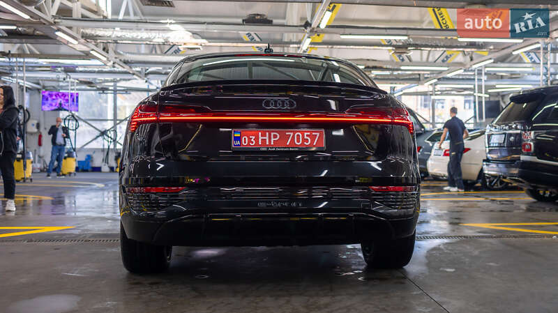 Внедорожник / Кроссовер Audi Q8 Sportback e-tron 2023 в Черновцах фото 7 Внедорожник / Кроссовер Audi Q8 Sportback e-tron 2023 в Черновцах