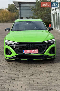 Внедорожник / Кроссовер Audi Q8 Sportback e-tron 2023 в 