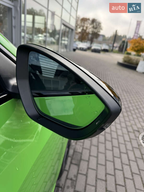 Позашляховик / Кросовер Audi Q8 Sportback e-tron 2023 в Рівному