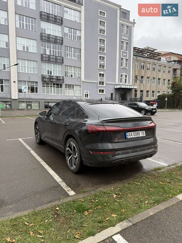 Внедорожник / Кроссовер Audi Q8 Sportback e-tron 2023 в Киеве фото 5 Внедорожник / Кроссовер Audi Q8 Sportback e-tron 2023 в Киеве
