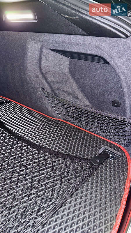 Внедорожник / Кроссовер Audi Q8 Sportback e-tron 2023 в Черновцах фото 41 Внедорожник / Кроссовер Audi Q8 Sportback e-tron 2023 в Черновцах