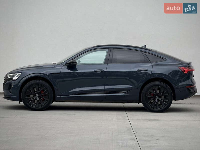 Позашляховик / Кросовер Audi Q8 Sportback e-tron 2023 в Луцьку фото 6 Позашляховик / Кросовер Audi Q8 Sportback e-tron 2023 в Луцьку