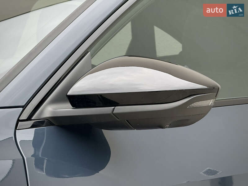 Позашляховик / Кросовер Audi Q8 Sportback e-tron 2023 в Луцьку фото 19 Позашляховик / Кросовер Audi Q8 Sportback e-tron 2023 в Луцьку