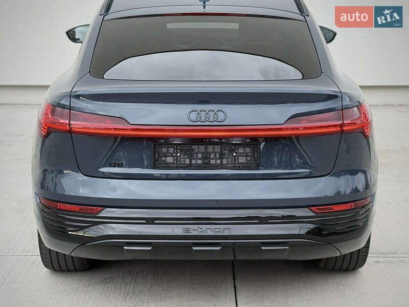 Позашляховик / Кросовер Audi Q8 Sportback e-tron 2023 в Луцьку фото 39 Позашляховик / Кросовер Audi Q8 Sportback e-tron 2023 в Луцьку