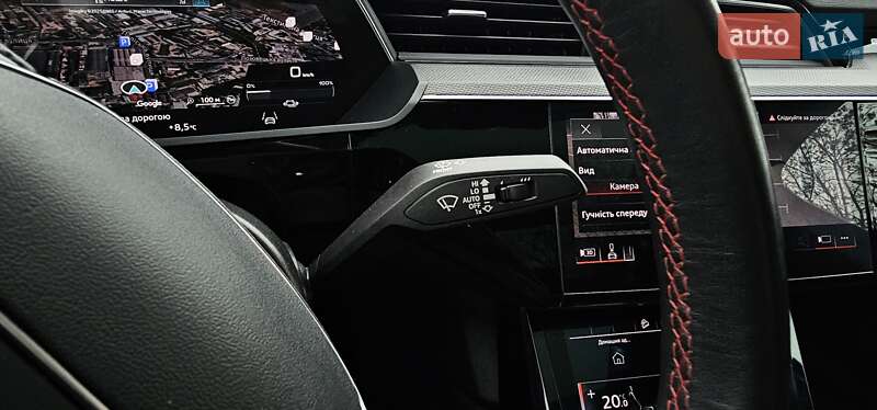 Позашляховик / Кросовер Audi Q8 Sportback e-tron 2024 в Тернополі