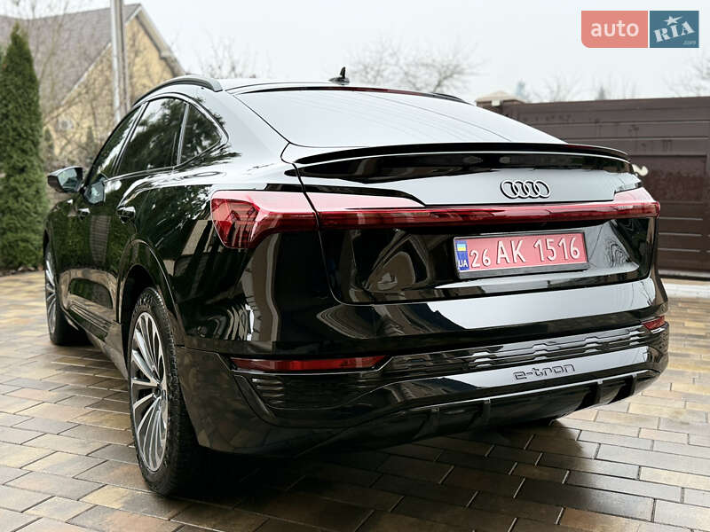 Внедорожник / Кроссовер Audi Q8 Sportback e-tron 2024 в Черновцах
