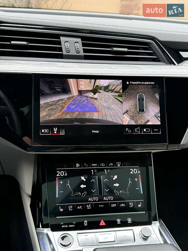 Внедорожник / Кроссовер Audi Q8 Sportback e-tron 2024 в Черновцах