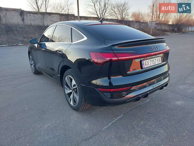 Внедорожник / Кроссовер Audi Q8 Sportback e-tron 2023 в Харькове фото 9 Внедорожник / Кроссовер Audi Q8 Sportback e-tron 2023 в Харькове