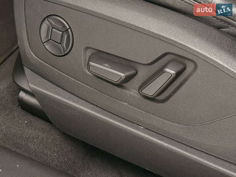 Внедорожник / Кроссовер Audi Q8 Sportback e-tron 2023 в Луцке