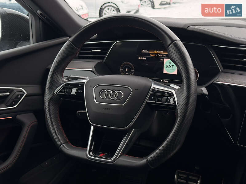 Внедорожник / Кроссовер Audi Q8 Sportback e-tron 2023 в Луцке