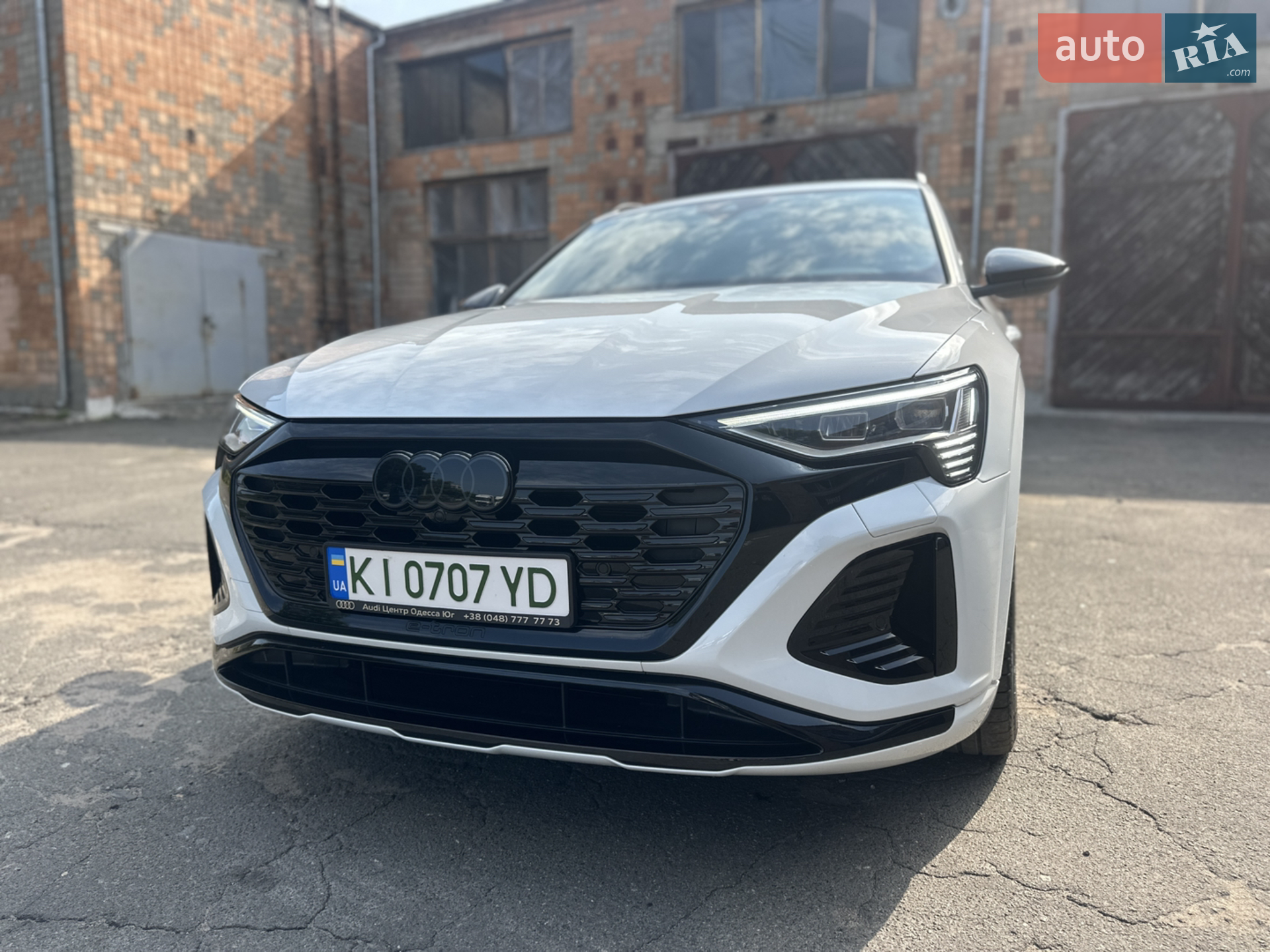 2023 Audi Q8 - мініатюра 26