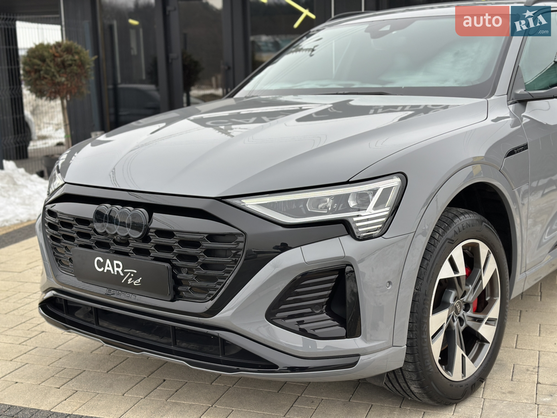 2023 Audi Q8 - мініатюра 3