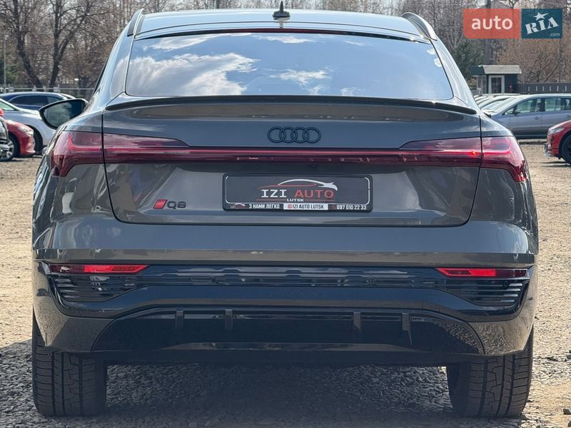 Внедорожник / Кроссовер Audi Q8 Sportback e-tron 2023 в Луцке