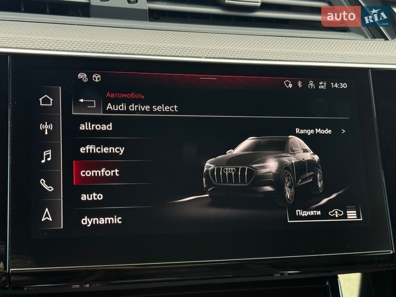 Внедорожник / Кроссовер Audi Q8 Sportback e-tron 2023 в Луцке