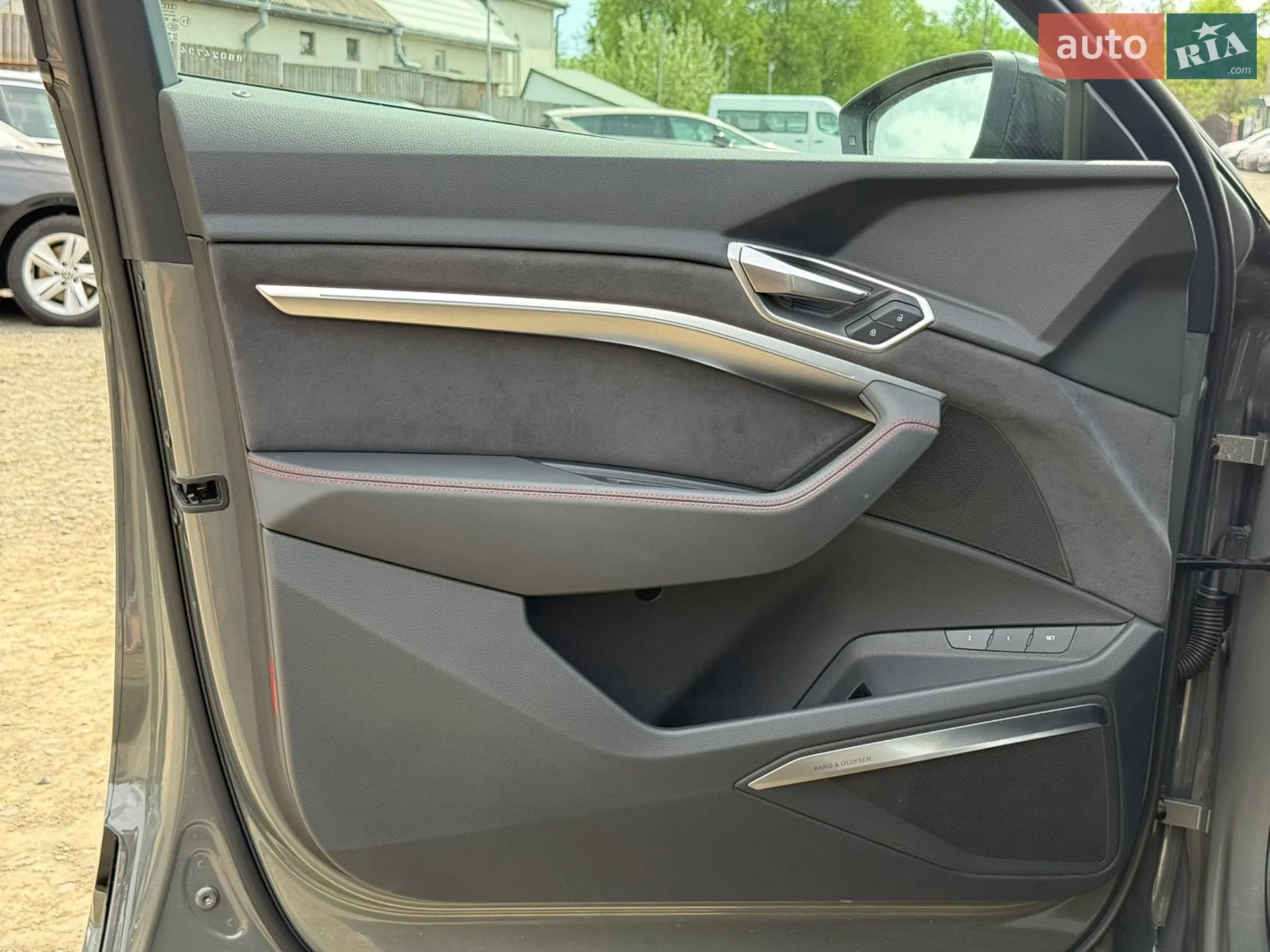 2023 Audi Q8 - мініатюра 32