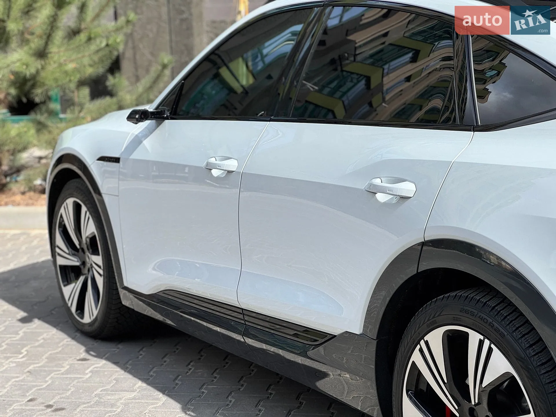 2023 Audi Q8 - мініатюра 8