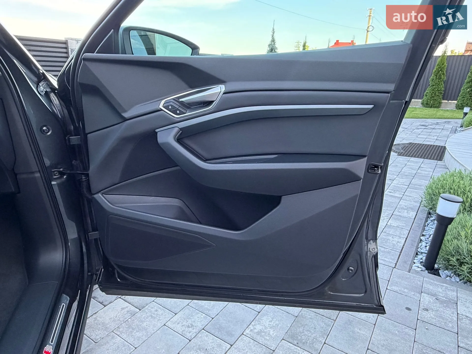 2023 Audi Q8 - мініатюра 22