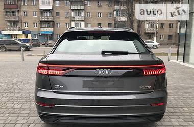 Внедорожник / Кроссовер Audi Q8 2019 в Одессе