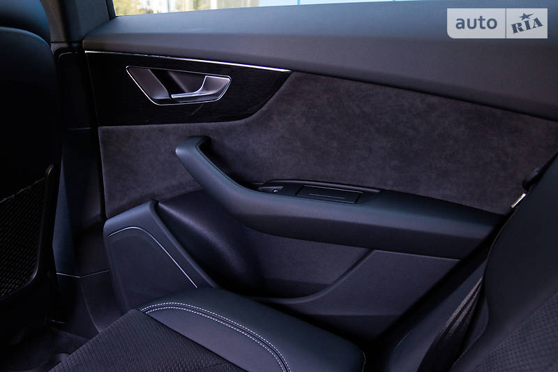 Позашляховик / Кросовер Audi Q8 2019 в Києві фото 36 Позашляховик / Кросовер Audi Q8 2019 в Києві