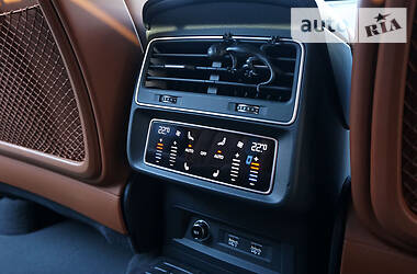 Позашляховик / Кросовер Audi Q8 2018 в  фото 33 Позашляховик / Кросовер Audi Q8 2018 в