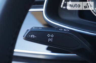 Позашляховик / Кросовер Audi Q8 2018 в  фото 65 Позашляховик / Кросовер Audi Q8 2018 в