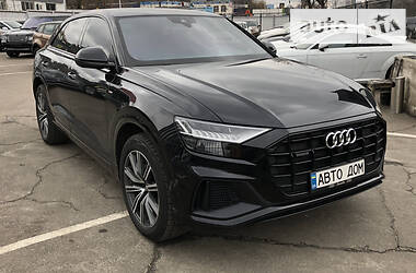 Позашляховик / Кросовер Audi Q8 2018 в Києві