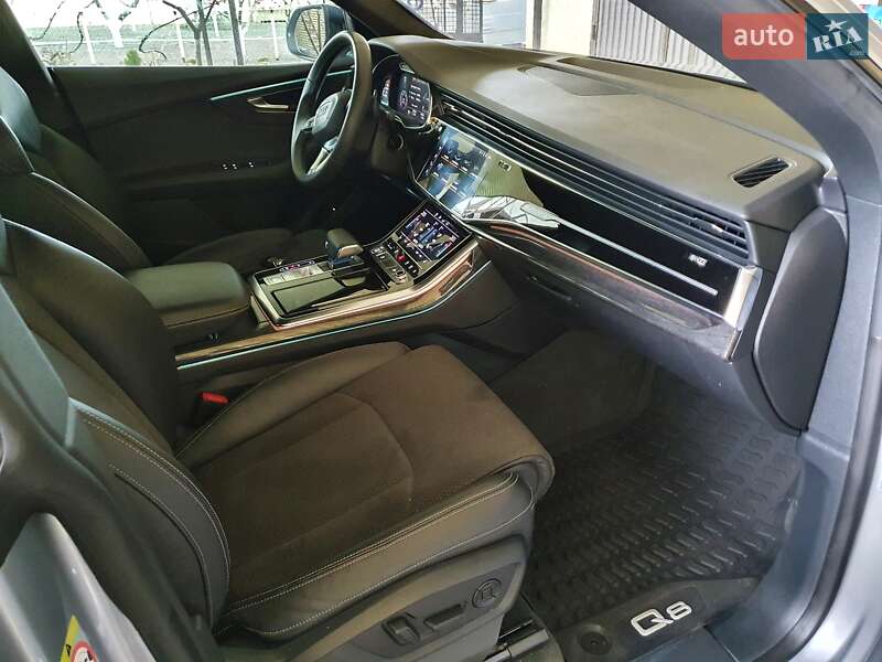 Внедорожник / Кроссовер Audi Q8 2018 в Ивано-Франковске