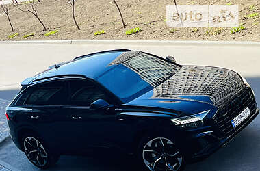 Внедорожник / Кроссовер Audi Q8 2018 в Одессе