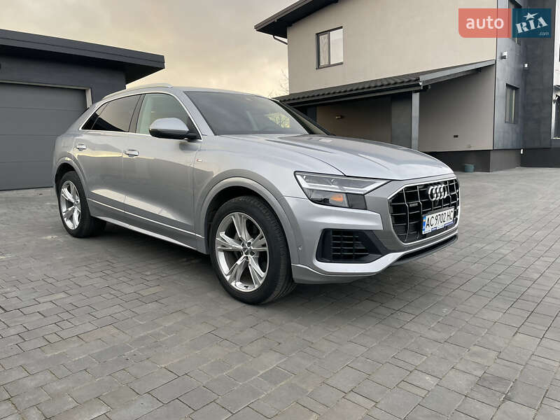 Внедорожник / Кроссовер Audi Q8 2018 в Луцке