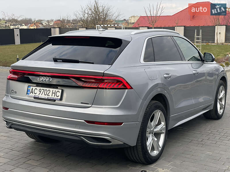 Внедорожник / Кроссовер Audi Q8 2018 в Луцке