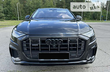 Позашляховик / Кросовер Audi Q8 2018 в Луцьку