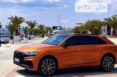 Позашляховик / Кросовер Audi Q8 2018 в Одесі