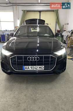 Внедорожник / Кроссовер Audi Q8 2019 в 