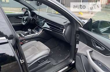 Внедорожник / Кроссовер Audi Q8 2020 в Тернополе