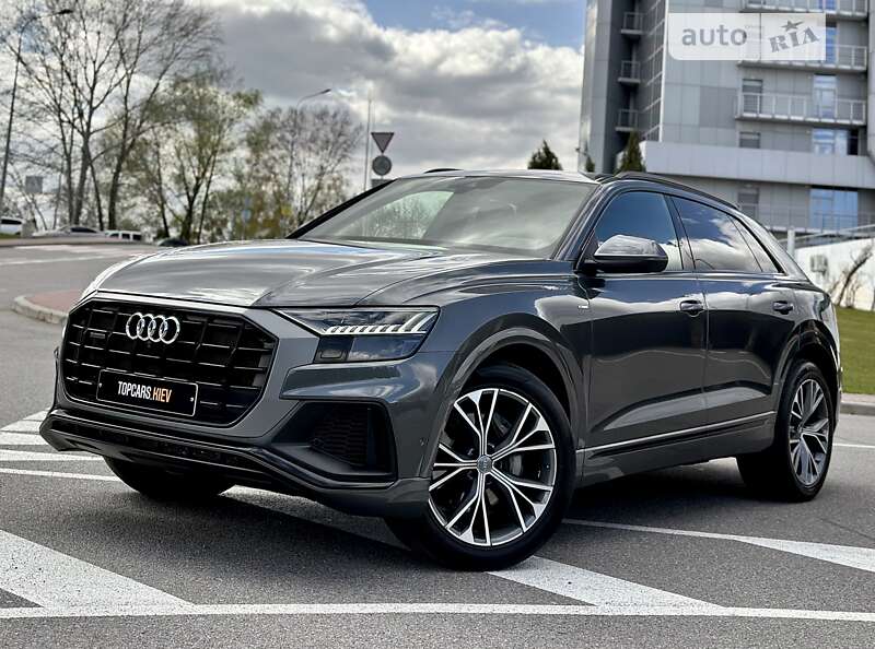 Позашляховик / Кросовер Audi Q8 2019 в Києві