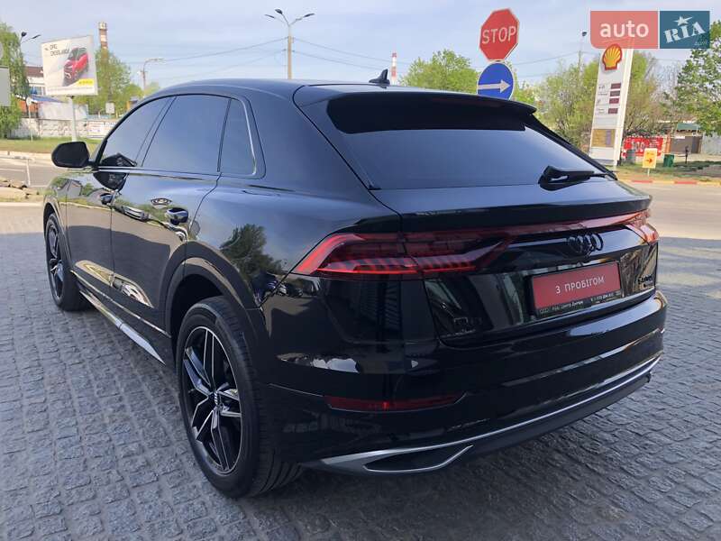Внедорожник / Кроссовер Audi Q8 2018 в Днепре