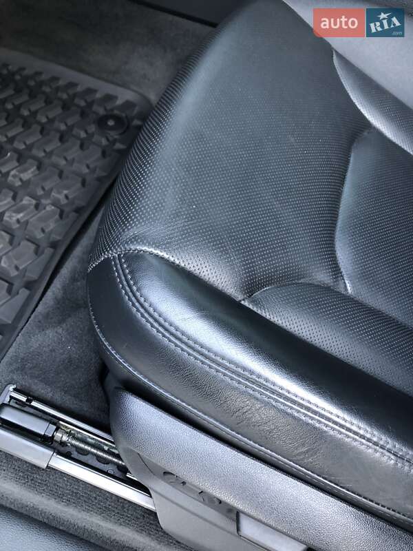 Внедорожник / Кроссовер Audi Q8 2018 в Днепре