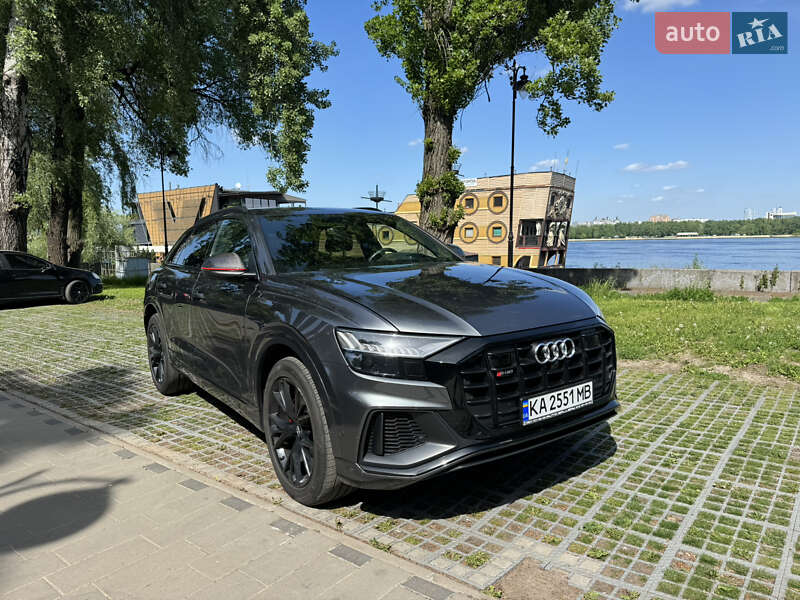 Внедорожник / Кроссовер Audi Q8 2018 в Киеве