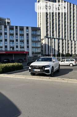 Внедорожник / Кроссовер Audi Q8 2021 в Львове