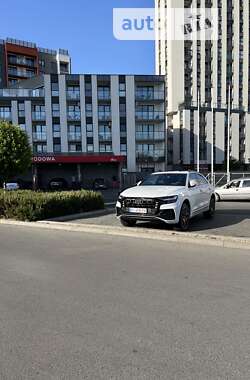 Внедорожник / Кроссовер Audi Q8 2021 в Львове