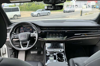 Позашляховик / Кросовер Audi Q8 2018 в Вінниці