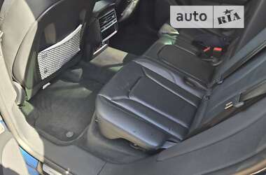 Позашляховик / Кросовер Audi Q8 2018 в 
